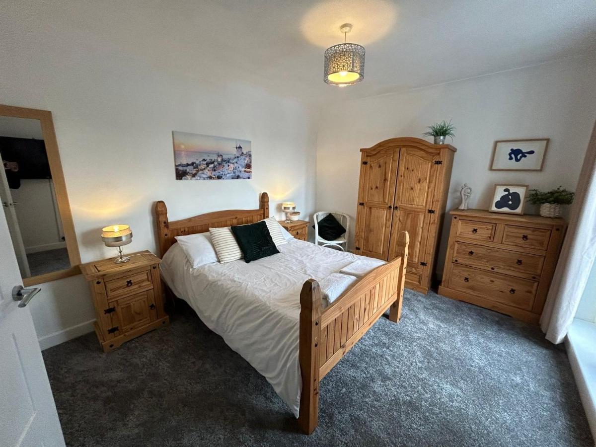 Light And Spacious Highcross Apartment Poulton-le-Fylde Екстер'єр фото